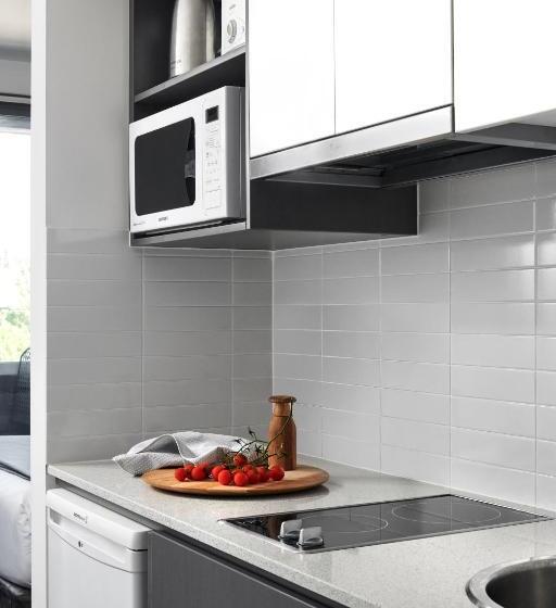 Студия Стандарт, Punthill Oakleigh