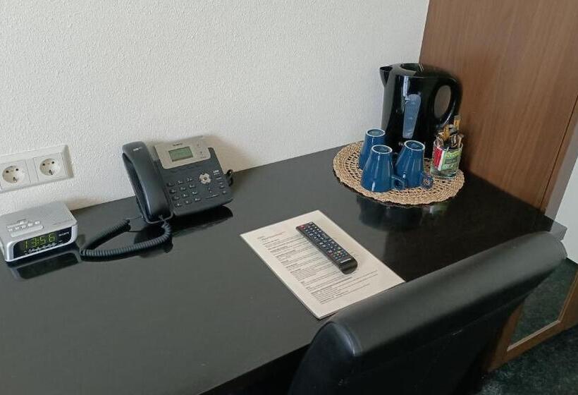 Cameră Single Basic, Rozenburg