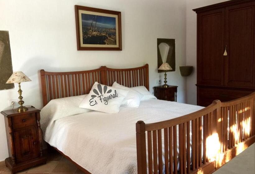 סוויטת ג'וניור, Petit Hotel Es Figueral