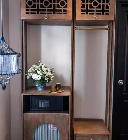 Deluxe-huone, Sanouva Saigon