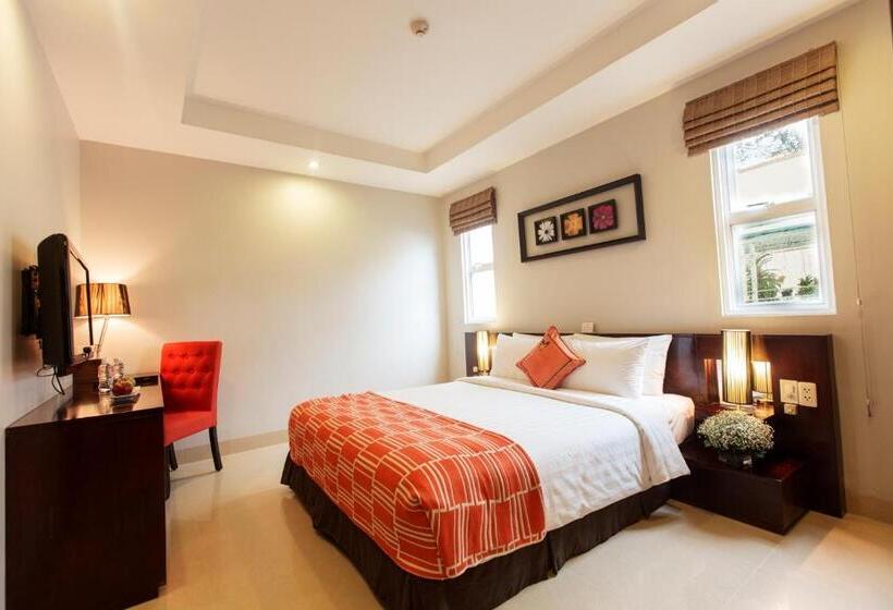 اتاق لوکس, Sanouva Saigon