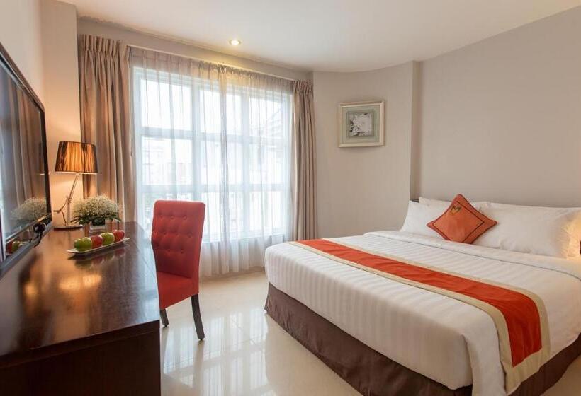 اتاق پرمیوم, Sanouva Saigon