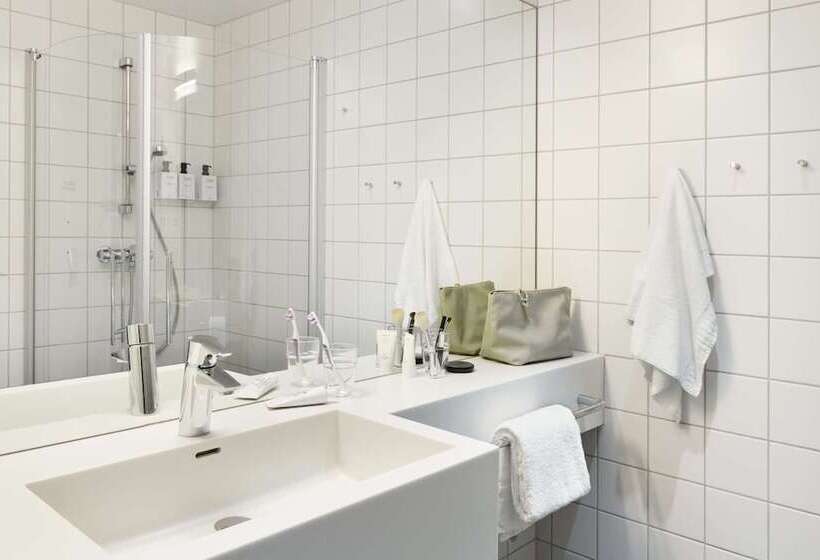 غرفة قياسية, Scandic Oslo Airport