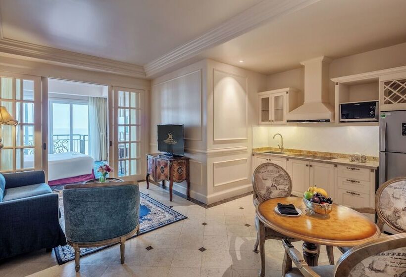 سوییت با چشمانداز دریا, The Imperial Vung Tau