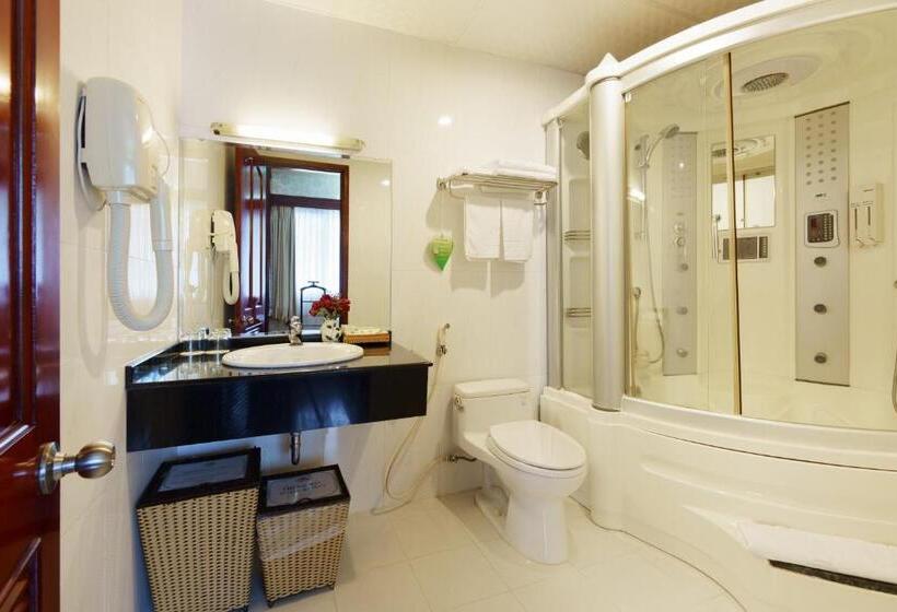 مجموعه ویستا شهر, Victory  Saigon