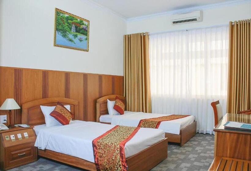 اتاق لوکس, Victory  Saigon