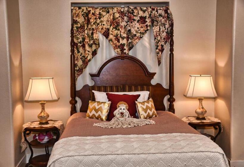デラックススイート, Rampart Range Resort