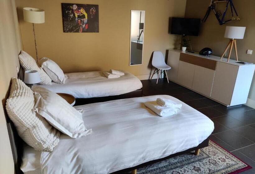 اتاق سوپریور سه تخته, Flandrien