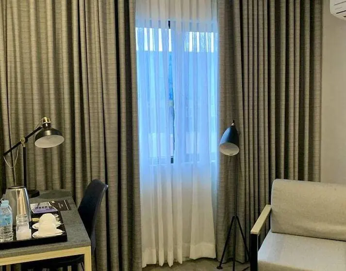 Suite, Jet