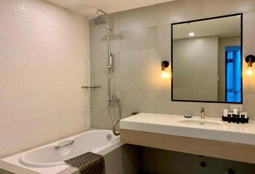 Suite Ejecutiva, Jet