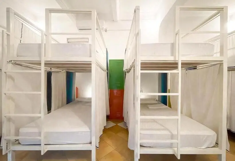 Geteiltes Mehrbettzimmer, Lost & Found Colombo