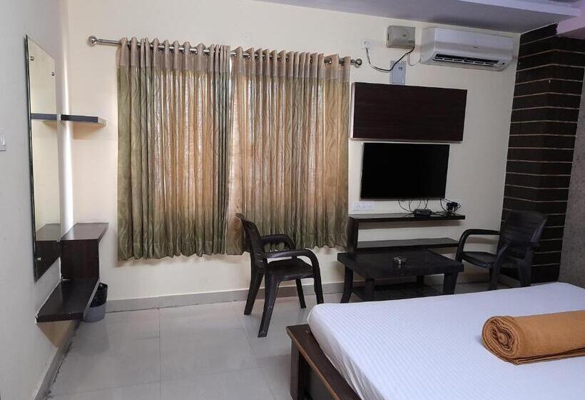 اتاق لوکس, Maruthi Residency Inn L B Nagar