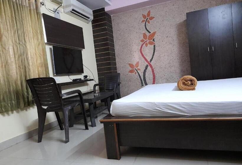 اتاق لوکس, Maruthi Residency Inn L B Nagar