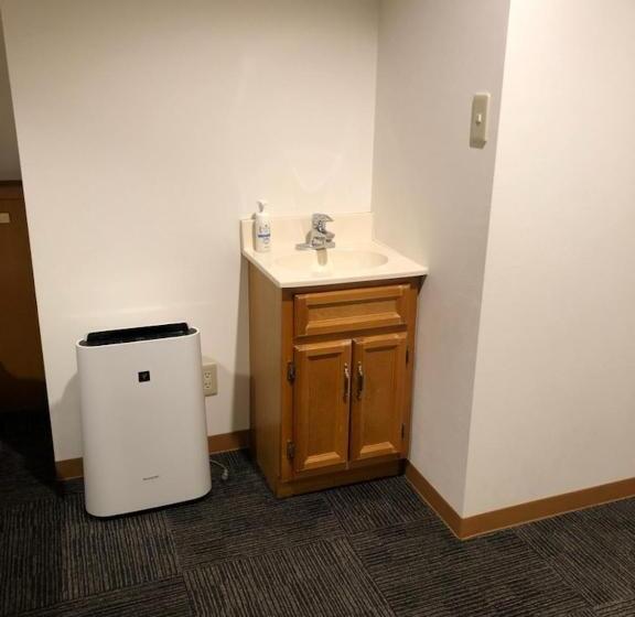 标准间, Plaisir Tachikawa