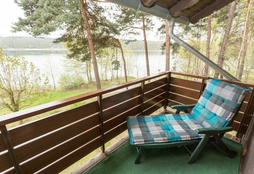 Номер Стандарт Вид на Озеро, Und Restaurant Karpfenschänke