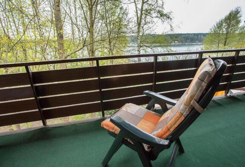 Семейный Номер, Und Restaurant Karpfenschänke