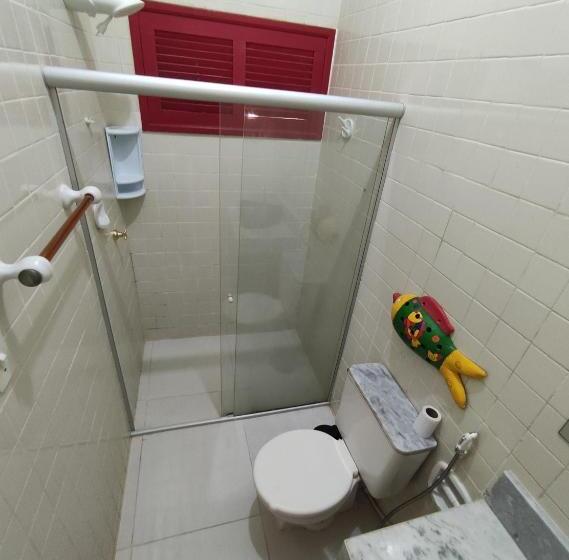 اتاق استاندارد سه نفره, Barra Lounge