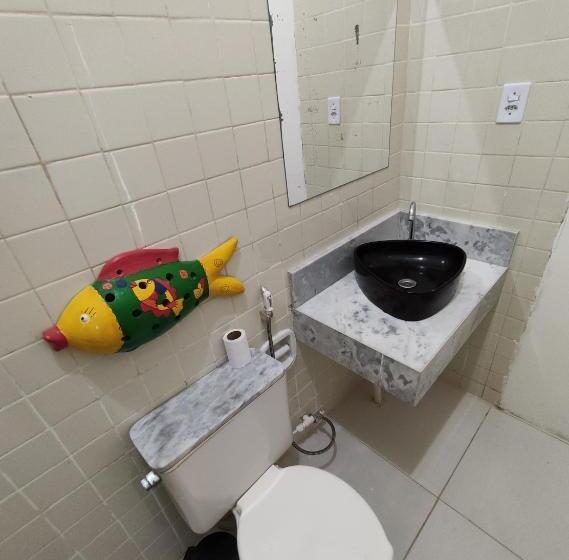 اتاق استاندارد سه نفره, Barra Lounge