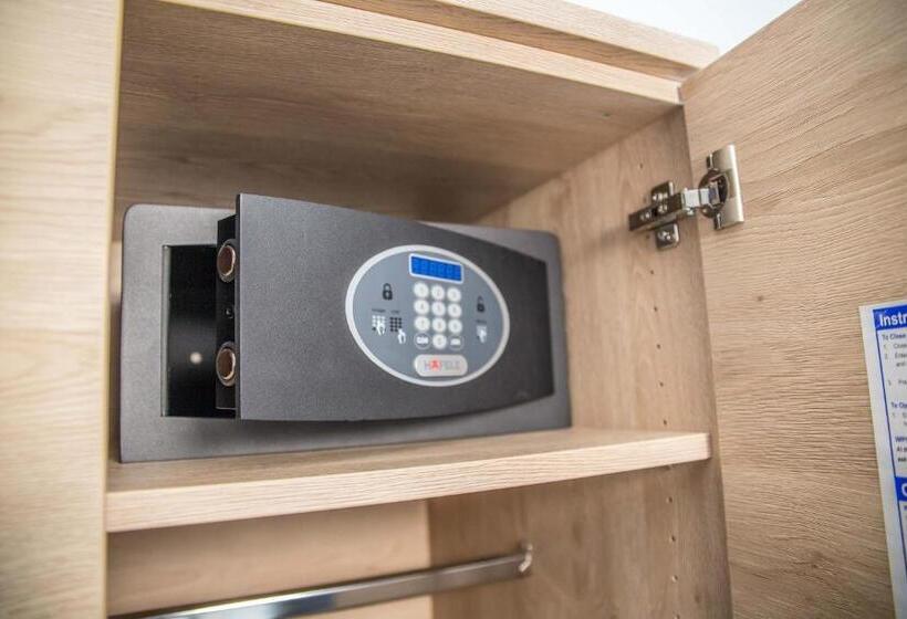 Номер Стандарт, Pension Ursula