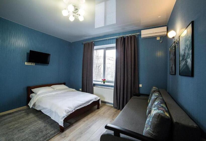 Pokój Klasyczny Czteroosobowy, Hollywood