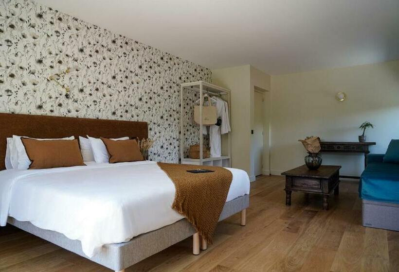 סוויטת ג'וניור, Hôtel Le Mouton Bleu