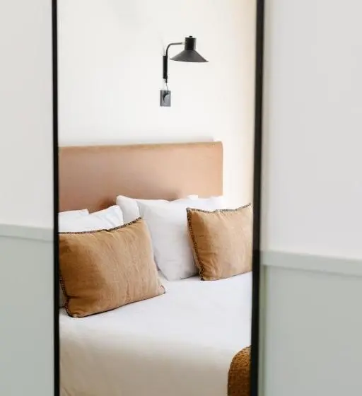 レイクビューデラックスルーム, Hôtel Le Mouton Bleu