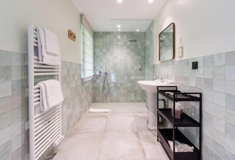 חדר דלוקס, Hôtel Le Mouton Bleu