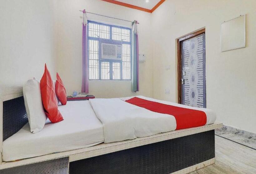 コンフォートトリプルルーム, Oyo 72863 New Satkar