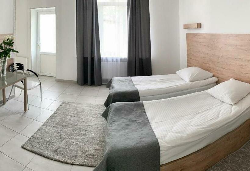 غرفة قياسية مزوَّدة بشُرفة, Relax Hotel   Restaurant Complex