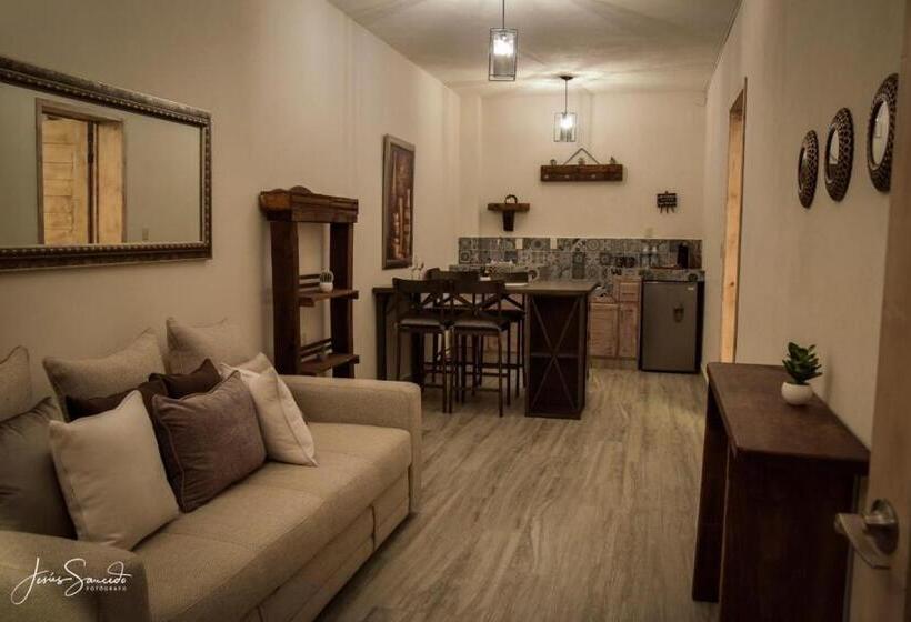 جناح ديلوكس, Suites Campestres Montebello