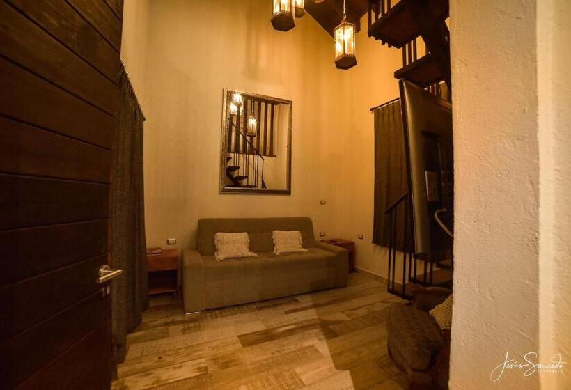 جناح مزود بجاكوزى, Suites Campestres Montebello