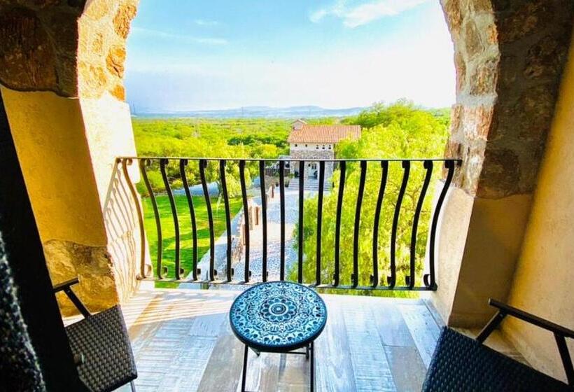 جناح مزوَّد بشرفة, Suites Campestres Montebello