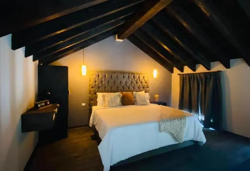 メゾネットスイート, Suites Campestres Montebello