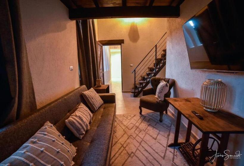 复式套房, Suites Campestres Montebello
