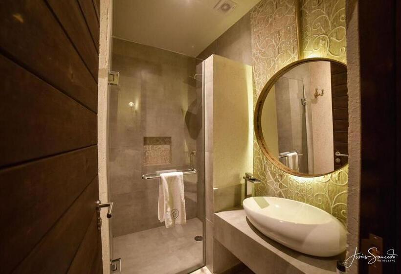 جناح مزود بجاكوزى, Suites Campestres Montebello