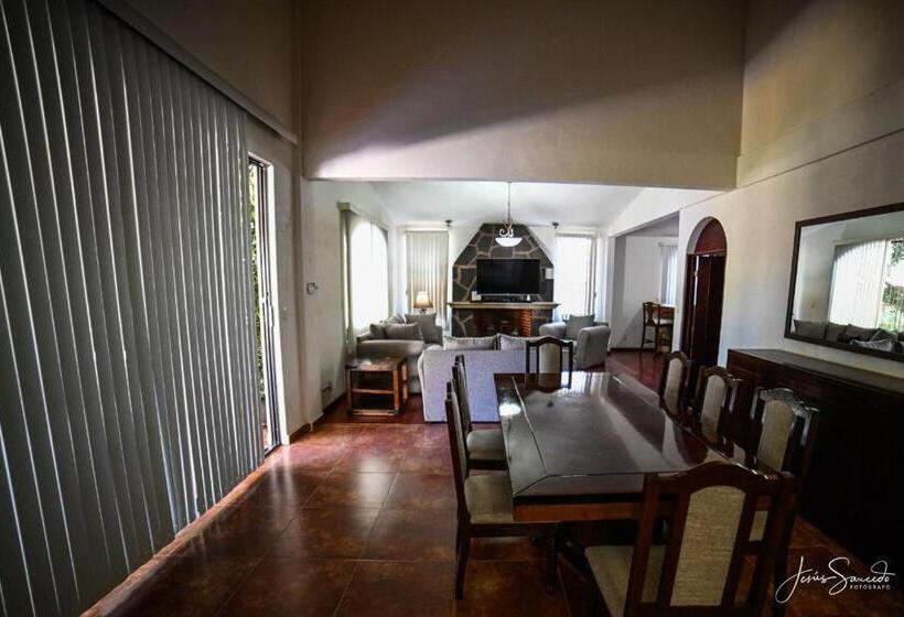 2间卧室的房子, Suites Campestres Montebello