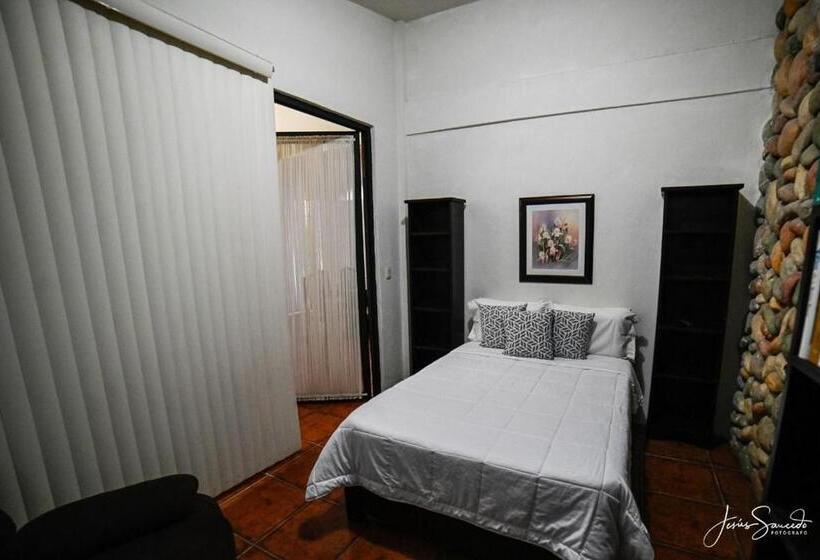 منزل غرفتين نوم, Suites Campestres Montebello