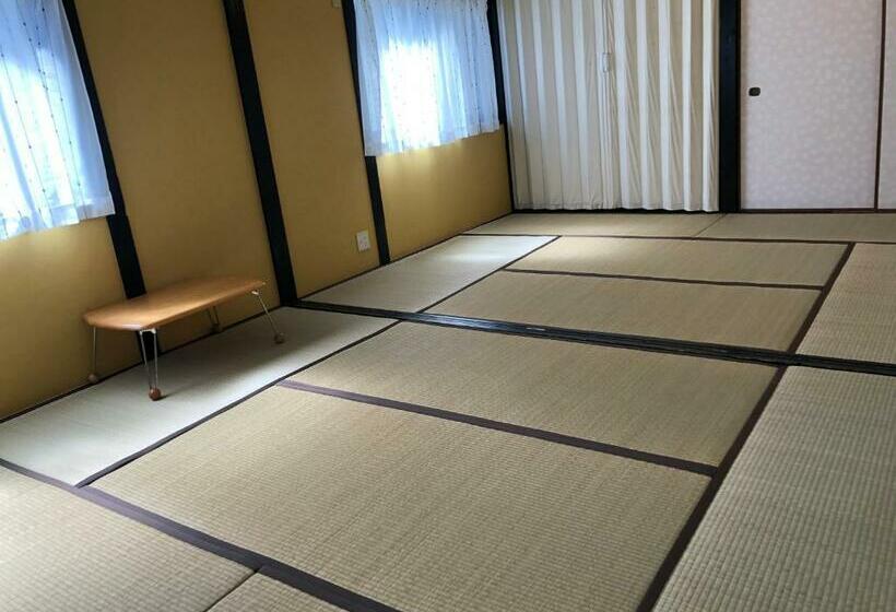 منزل غرفة نوم واحدة, ゲストハウスamaなつ