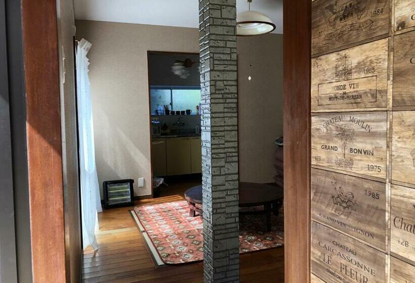 منزل غرفة نوم واحدة, ゲストハウスamaなつ