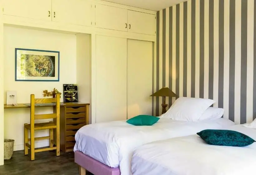 Camera Standard Letto King, La Maison De L Orbière