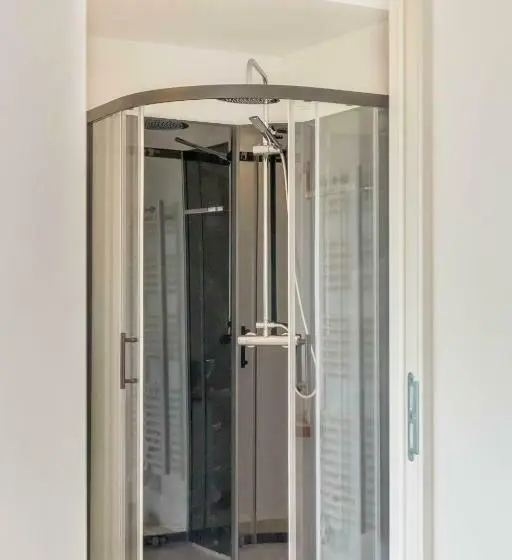 Camera Familiare Superiore, La Maison De L Orbière