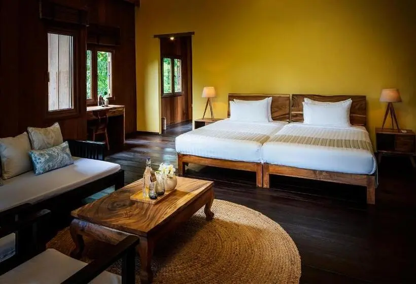 プレミアム　バンガロー, Farmhouse Resort & Spa
