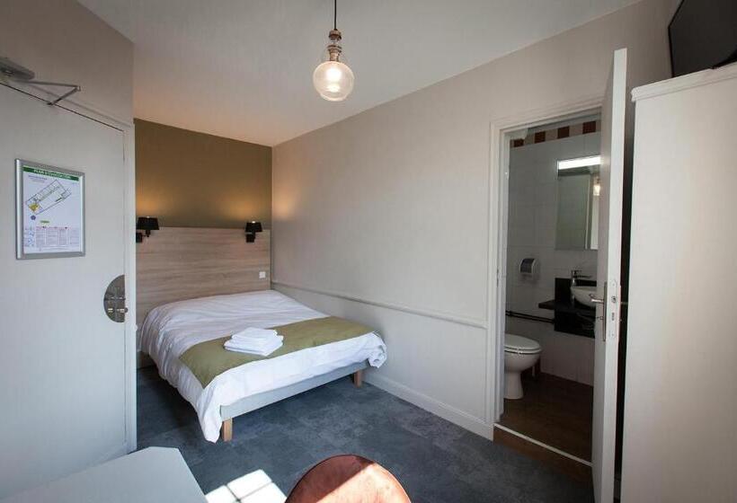 Номер Стандарт, Logis   Hostellerie & Restaurant Du Marché