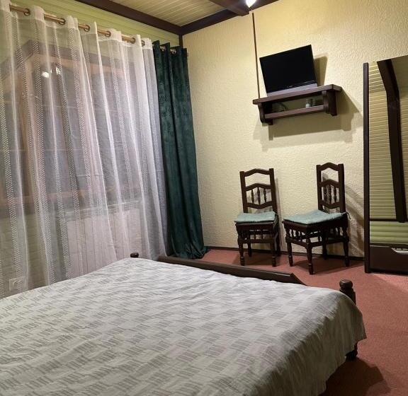 خانه 2 خوابه, Solomia