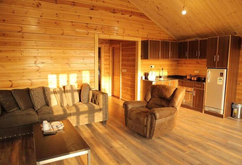 Бунгало Стандарт 2 Спальни, Jeeda Park Resort