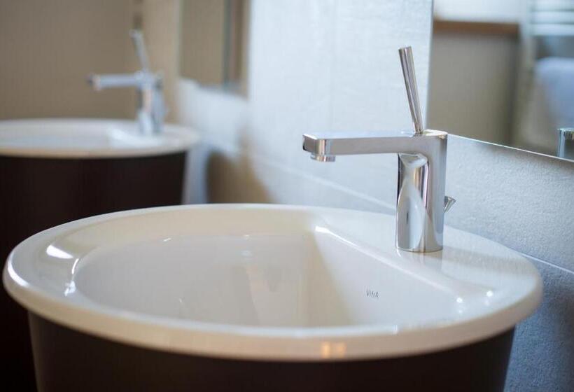 غرفة قياسية مزوَّدة بتراس, Aux Caprices D'aubrac