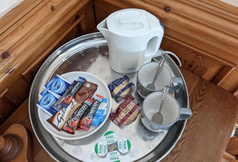 غرفة قياسية, The Londesborough Arms Bar With En Suite Rooms