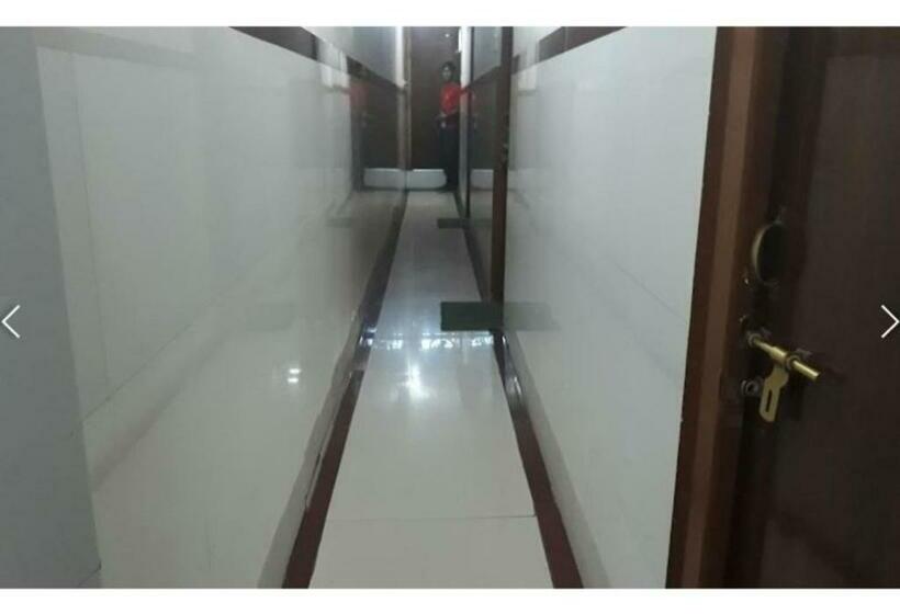 חדר דלוקס יחיד, Shri Ram Palace