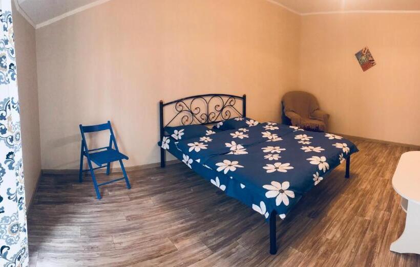 اتاق اکونومی, гостьовий будинок осокорки