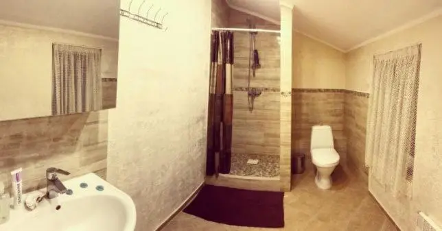 Standard Yhden Hengen Huone, гостьовий будинок осокорки